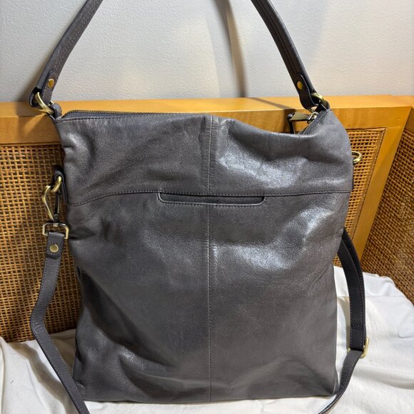 Hobo Liberty Convertible Bucket Bag in Graphite - Picture 2 of 7